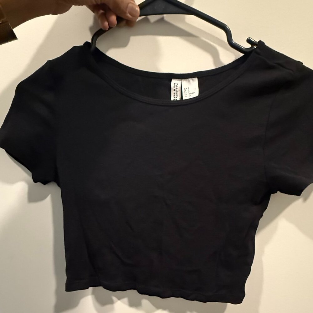 Regular Black Crop tee, H&M, size S